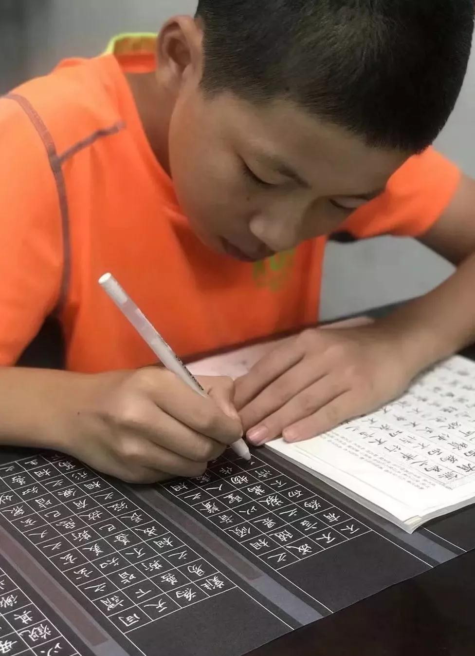 孩子如何練好硬筆字