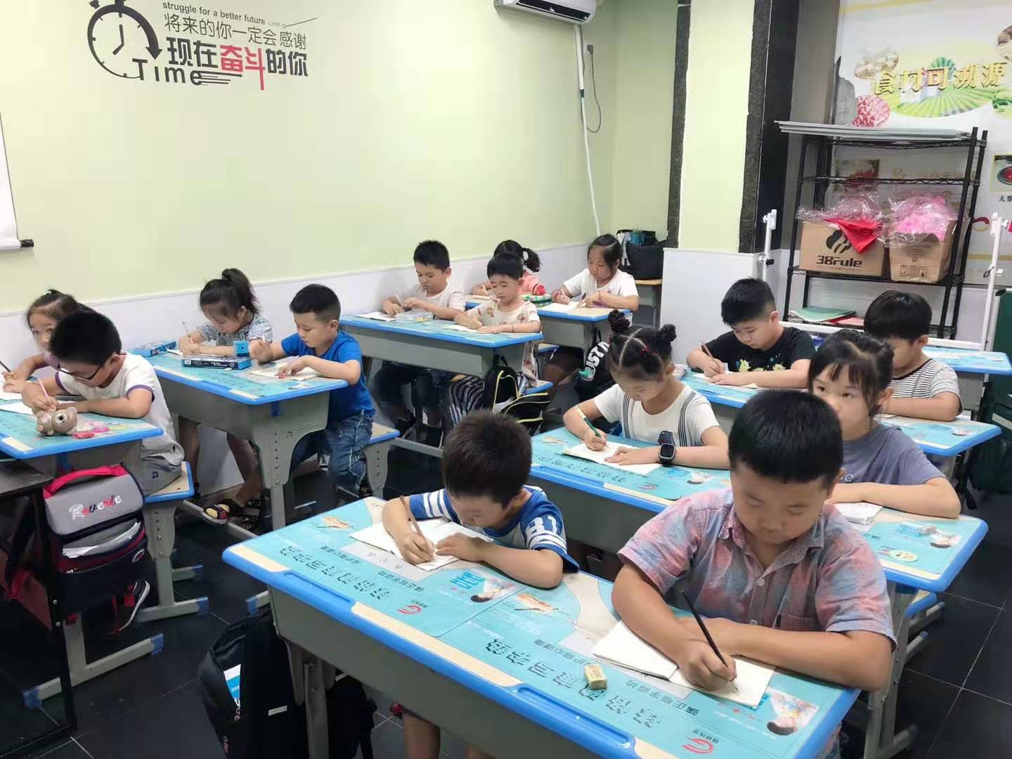 少兒硬筆書法加盟